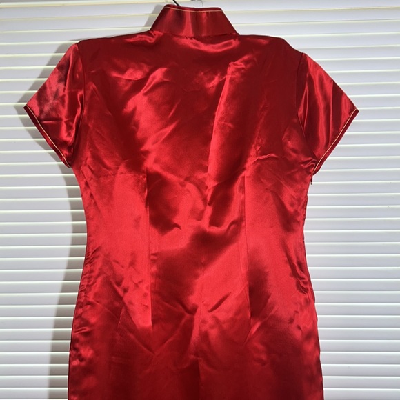 Yan’s Collection Red and Gold Phoenix and Falcon Chinese Dress.  Like new. - Picture 10 of 14